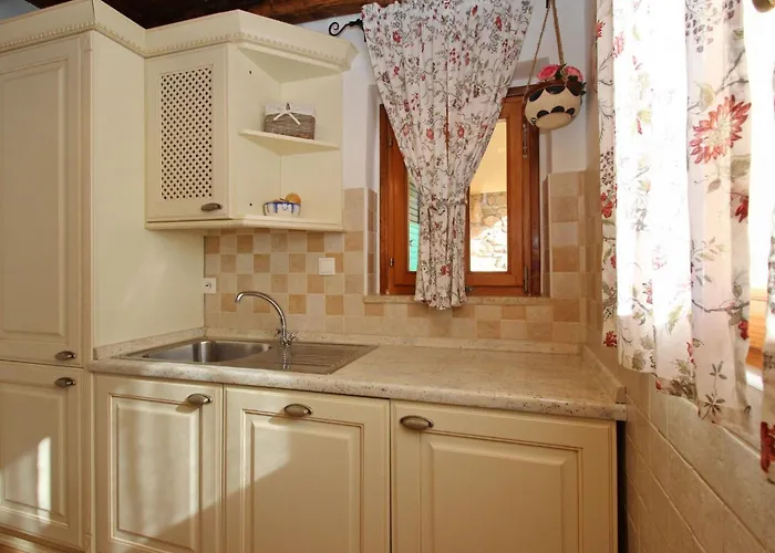 Tatil Evi Renoviertes Steinhaus Mit Garten Und Pool Ideal Fuer Ein Erholsamen Urlaub By Interhome *