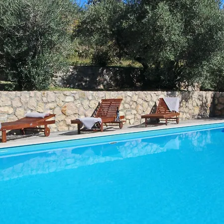 Renoviertes Steinhaus Mit Garten Und Pool Ideal By Interhome *