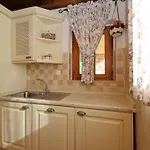 펜션 Renoviertes Steinhaus Mit Garten Und Pool Ideal Fuer Ein Erholsamen Urlaub By Interhome *