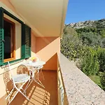 펜션 Renoviertes Steinhaus Mit Garten Und Pool Ideal Fuer Ein Erholsamen Urlaub By Interhome