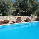 Renoviertes Steinhaus Mit Garten Und Pool Ideal Fuer Ein Erholsamen Urlaub By Interhome *